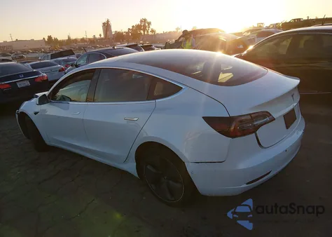 2019 Tesla Model 3 Long Range/Mid Range/Standard Range/Standard Range Plus from USA, damaged, VIN 5YJ3E1EA5KF412313